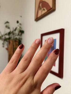 Christmas nail design