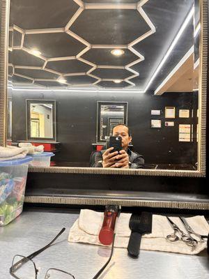 Chris Nguyen the Barber