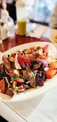 Lomo Saltado