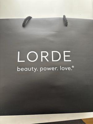 Lorde Beauty