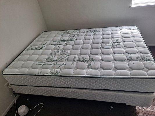 The Mattress Warehouse