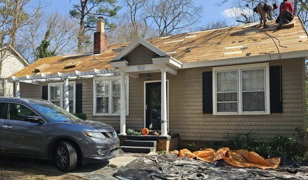 Woods Roofing and Remodeling