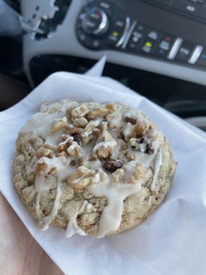 Iced oatmeal raisin with pecans
