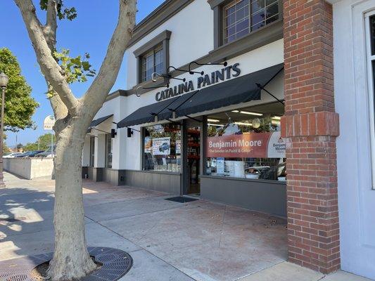 Benjamin Moore Catalina Paints - Camarillo