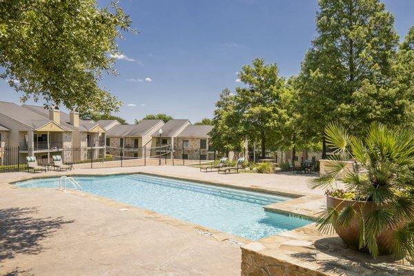 Hillside Villas Apartments