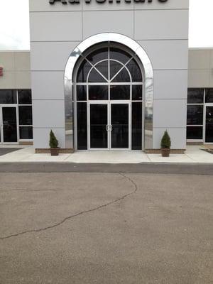 Commercial Glass done by Great Lakes Glass