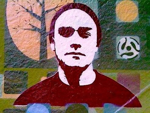 just another Music Lover tryna make a living !