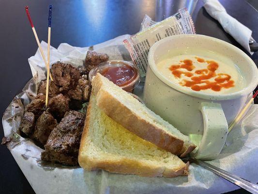 Local favor of grilled steak and clam chowder.