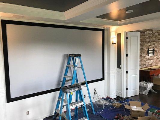 Installing home theater screen