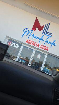 Muy buena la atención.