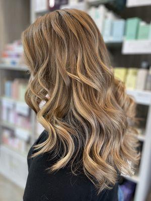 Honey blonde balayage
