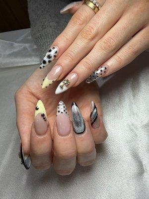 Golden File Nail Spa