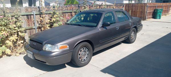 2008 Ford Crown Victoria Police Interceptor in great condition 78,987 miles asking $5200