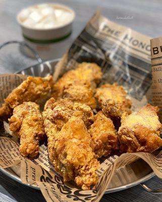 bb.q Chicken Kahala