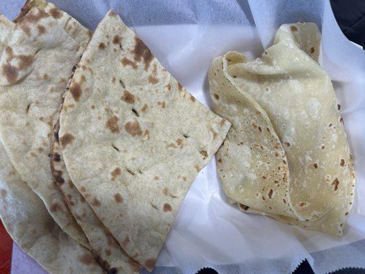 Rumali roti and tandoori roti