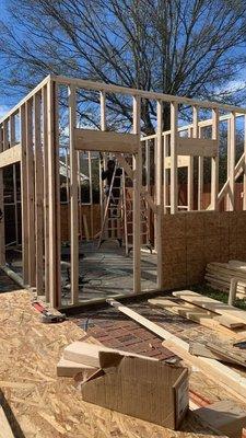 Monteforte's Construction Services