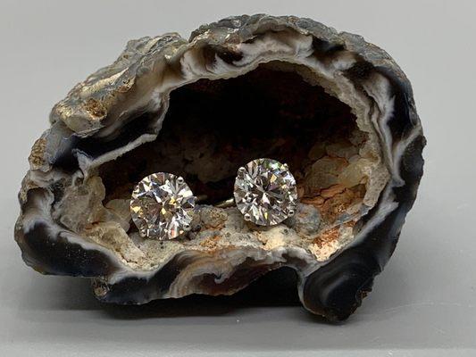 Always a classic, diamond studs