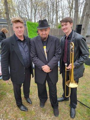 Robert Quintua Music