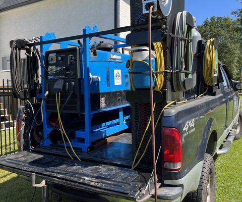 Fully equipped mobile welding truck
