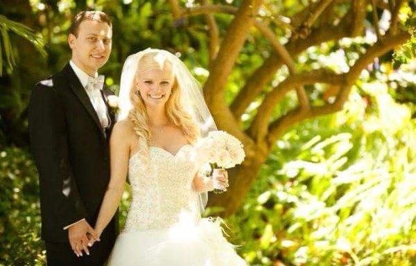 Bridal airbrush makeup and hairstyling styling.