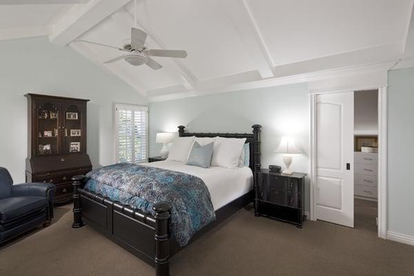master bedroom faux ceiling beams