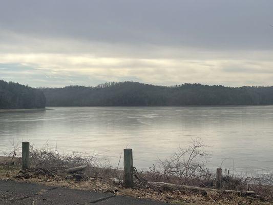 Tappan Lakeside Store