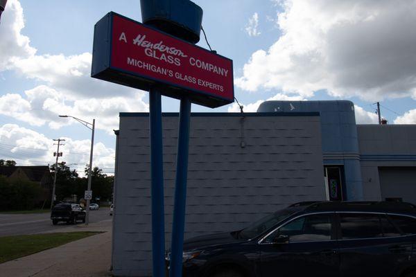 Henderson Glass Lansing