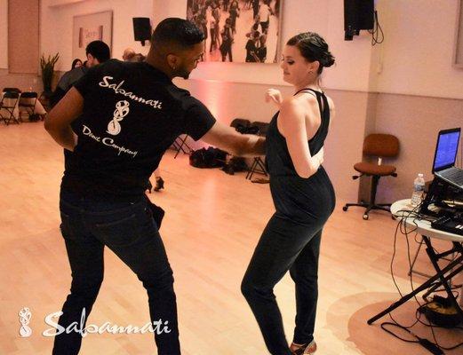 Salsa Lessons Cincinnati - Salsannati Dance Company