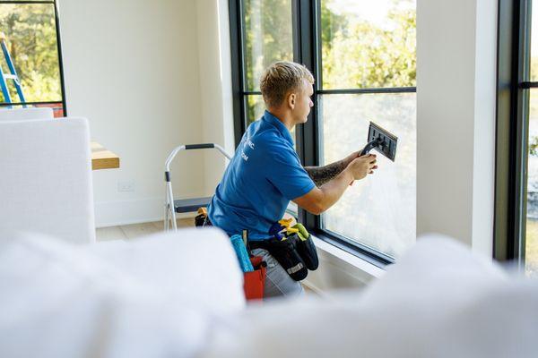 Ernest Windows