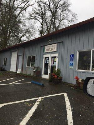 Foothill Volunteer Fire Dept Auxilliary Thrift Shp