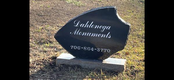 Dahlonega Monuments