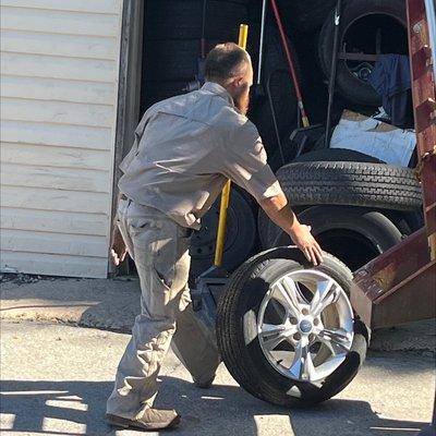 Gene's Number 1 Tire Service