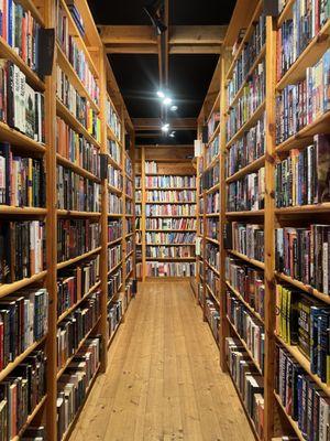 Pelican Bay Books & Coffeehouse