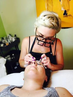 lash extension application