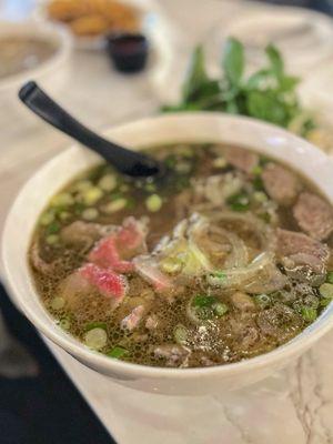 1. Tai Nam Gau Gan Sach