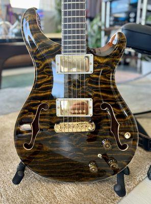 Wild West Guitars Inc