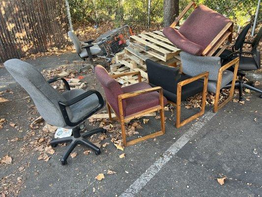 Cruzes Hauling & Junk Removal