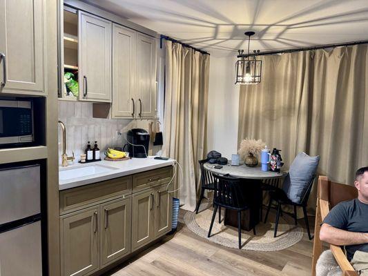 Kitchenette