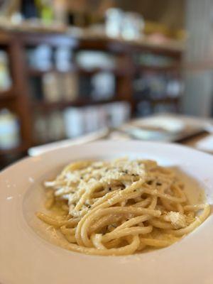 Bucatini Cacio e Pepe