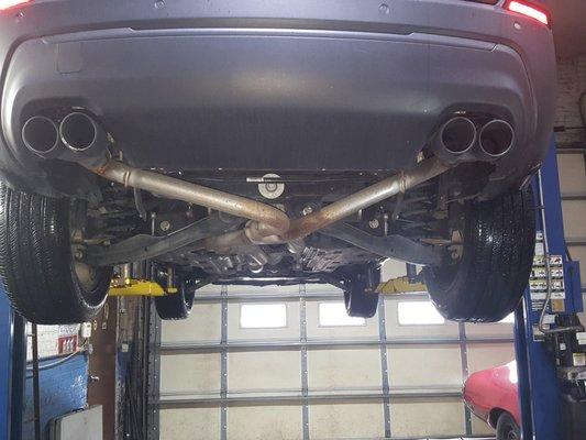 Jeep without a muffler :-(