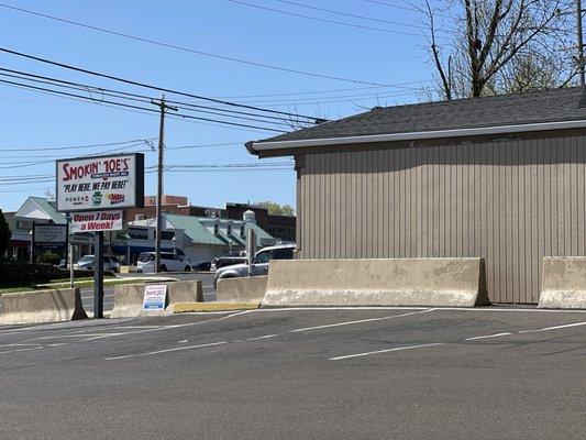 Smokin Joe's Tobacco Shop