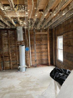 Oli's Junk Removal & Demolition