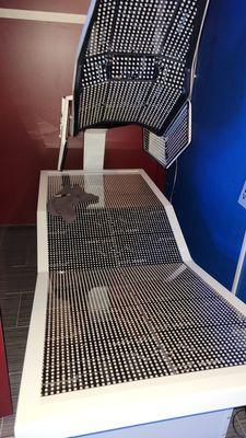 This is the lay down red light machine (not the typical red light therapy one, it has a process that is new that shrinks the fat cells)
