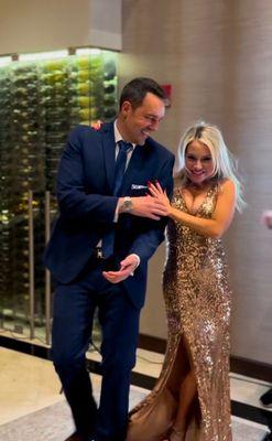 SprayChic Airbrush Tanning