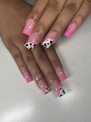 Body by la Belle Beauty Bar