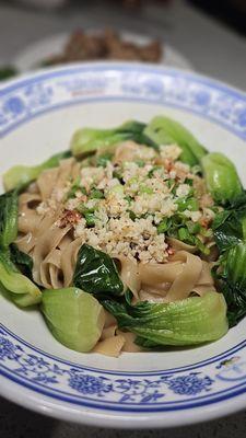 Yun Noodle & Dumplings