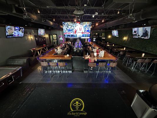 FL's Bar & Lounge