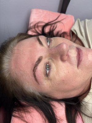 Beeutiful Brows & Beauty