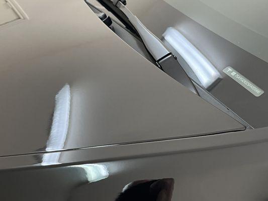 Tesla Y aluminum hood baseball  dent repaired with hot glue, 99.9% repair  customer is very happy. And repair took hour and a half