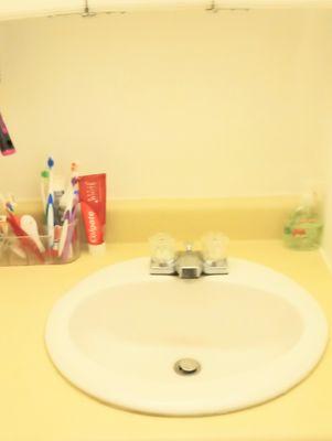 Clean & Clear Cleaning